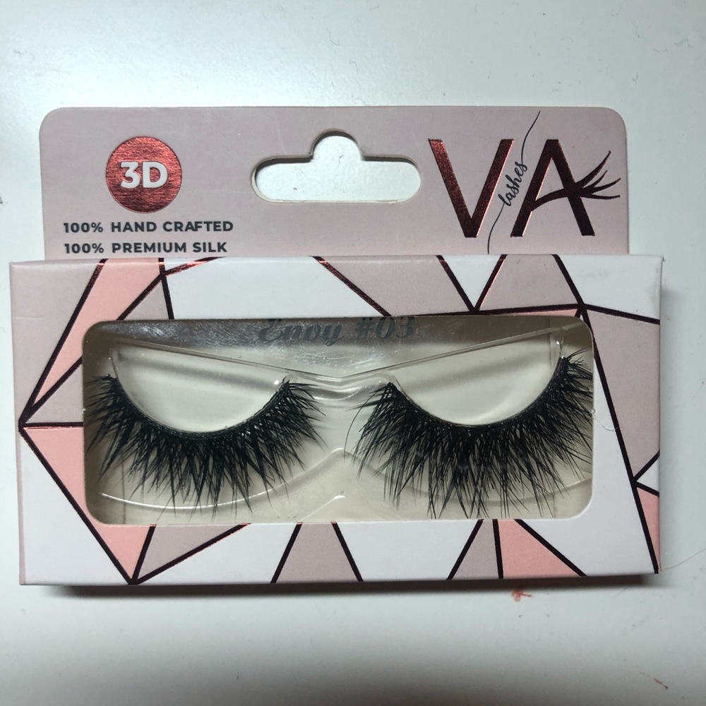 Lashes